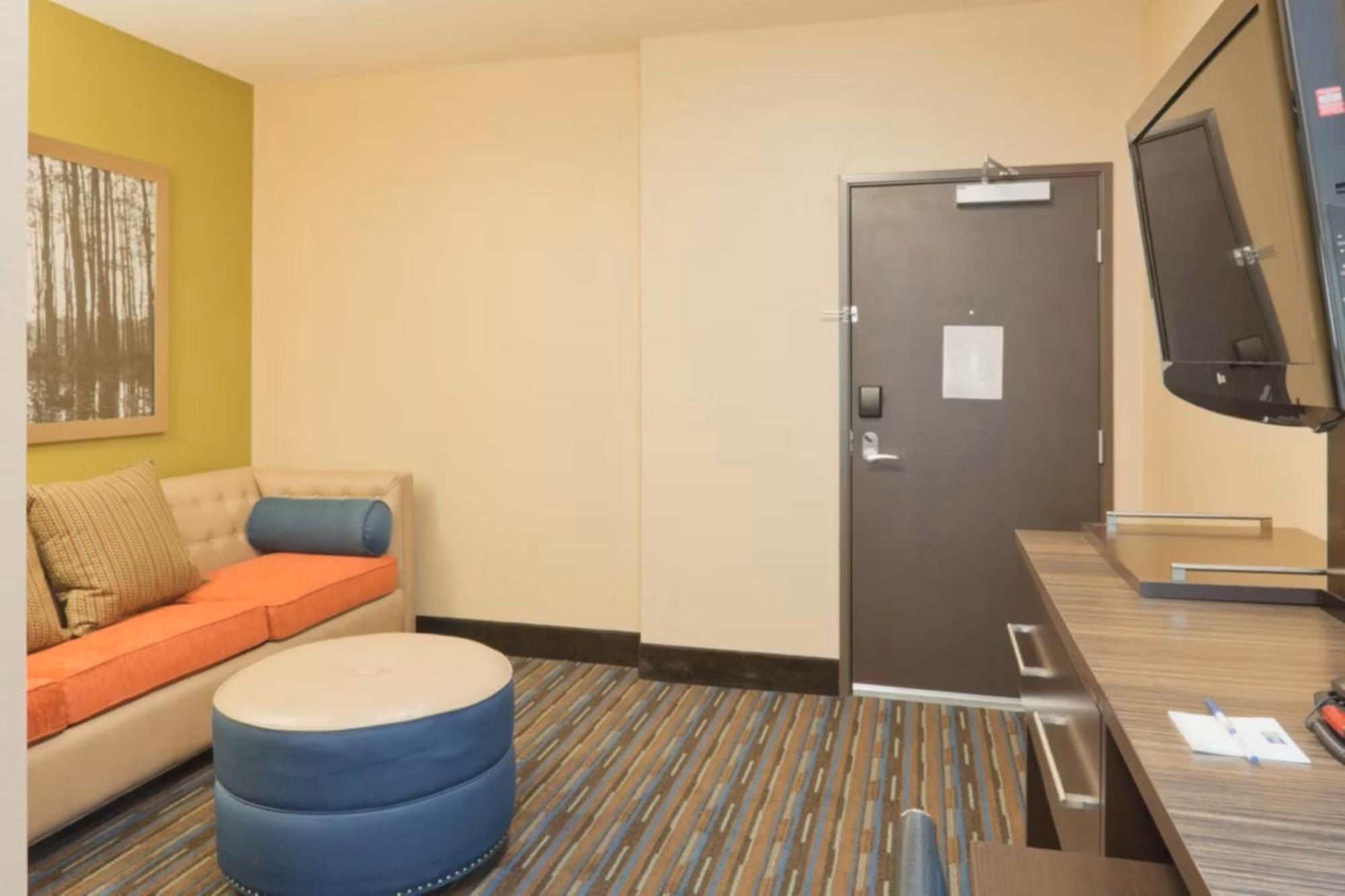 Holiday Inn Express Fulton By Ihg Εξωτερικό φωτογραφία